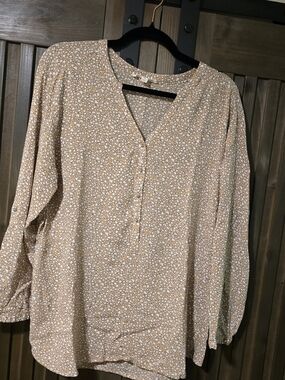 grand & greene Beige Floral Split-Neck Blouse